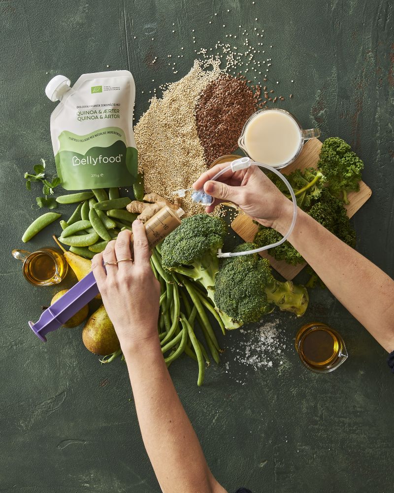 De viscositeit is homogeen en stabiel, geschikt voor toediening via een sonde.